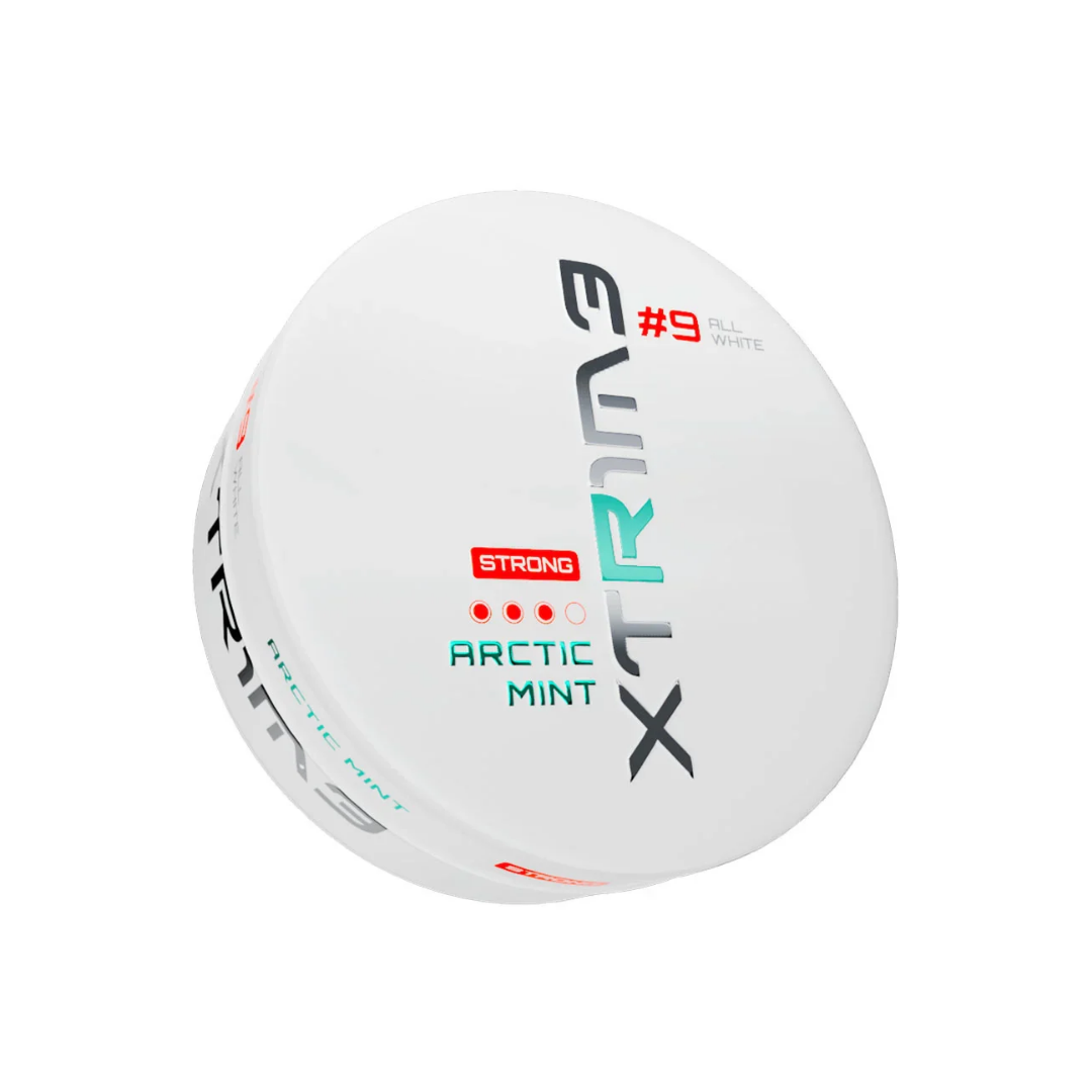 Detail close-up of Extreme Arctic Mint Snus packaging featuring a turquoise label on a smooth white background.