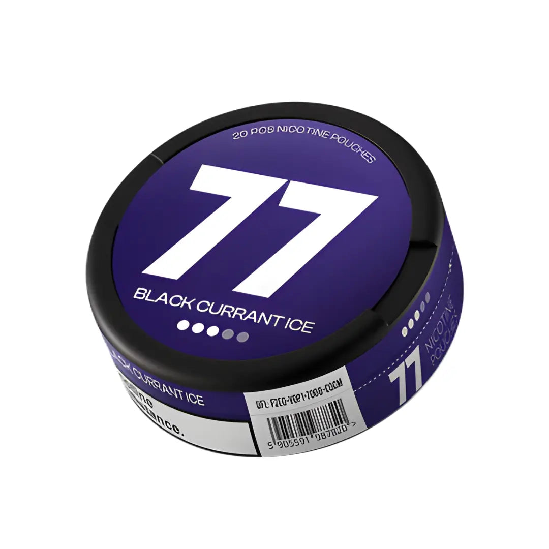 Blackcurrant product image from Europesnus.com showing fresh blackcurrants in a clear container.