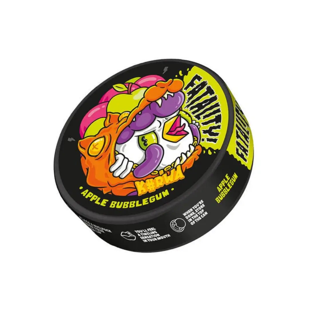 NikoPouches.dk Kurwa Fatality Apple Bubblegum pouch showing colorful packaging with apple-flavored bubblegum inside.