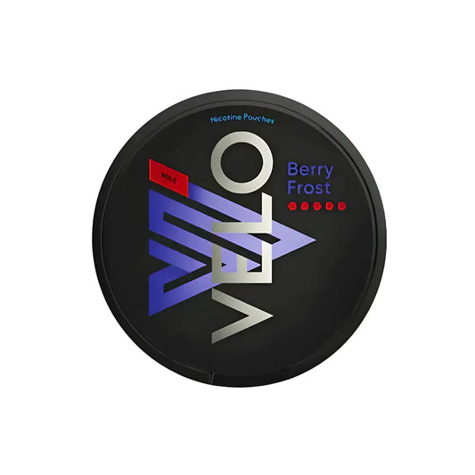 NikoPouches.dk Velo Berry Frost Max pouch with vibrant berry design and frosted finish, showcasing its colorful, textured surface.