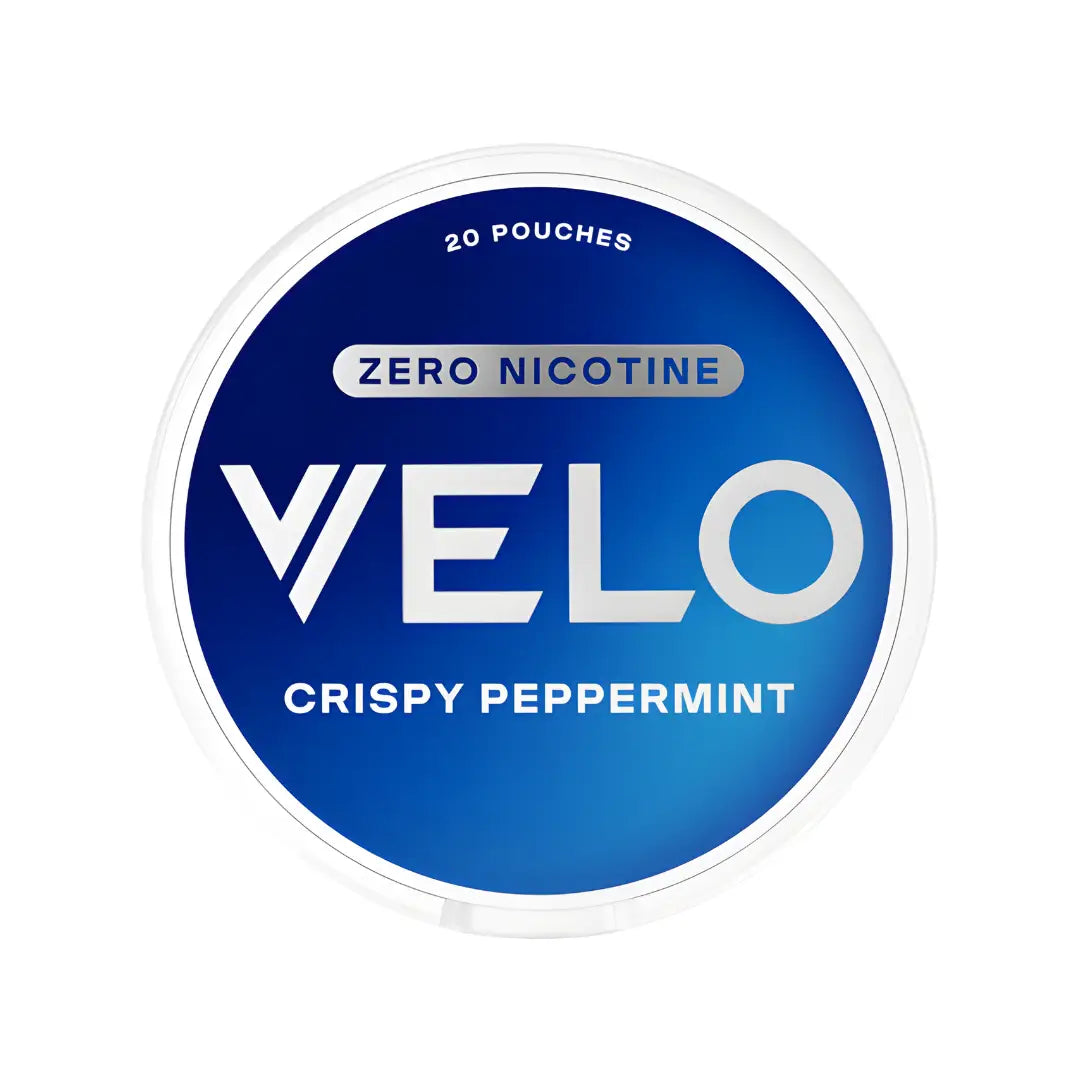 Velo Zero Crispy Peppermint candy pack by NikoPouches.dk with green and white peppermint candies on a white background